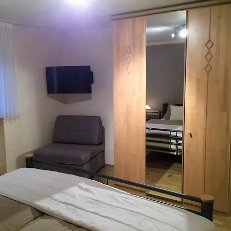 Ferienwohnung-lind * Wimbach
